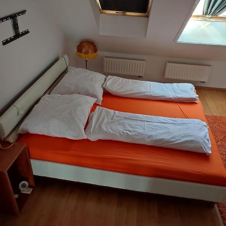 Larix Apartman ชาร์วาร์ ภายนอก รูปภาพ